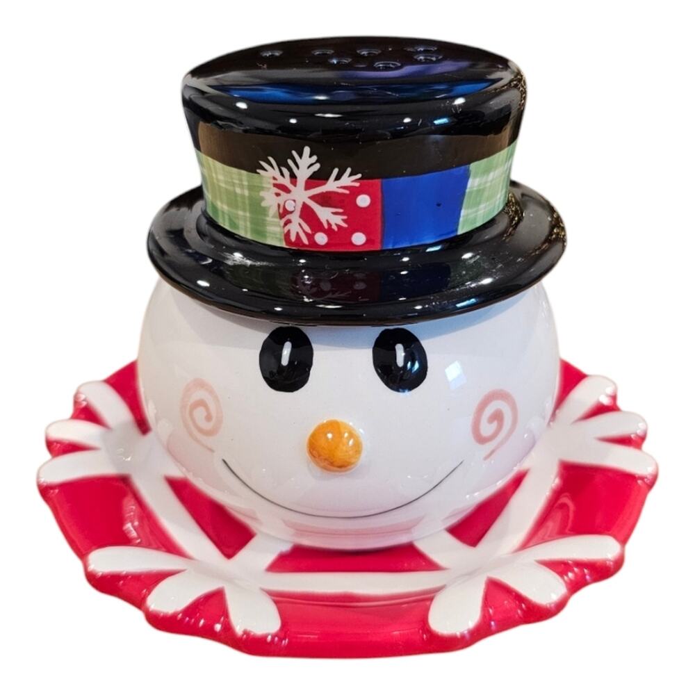 Celebrating Home Snowman Salt & Pepper  Set Head & Hat Shaker on Snowflake Plate